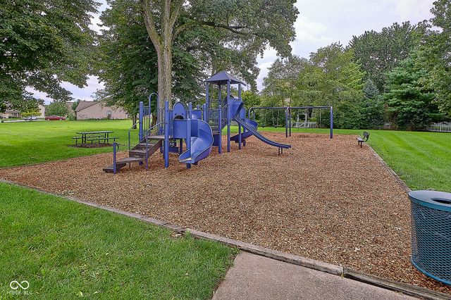 1563 Dale Court, Greenfield, IN 46140