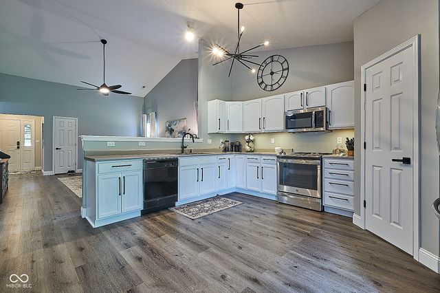 1563 Dale Court, Greenfield, IN 46140