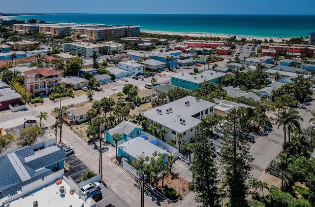 504 70TH AVENUE, St Pete Beach, FL 33706