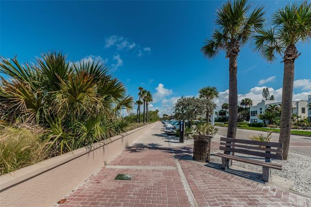 504 70TH AVENUE, St Pete Beach, FL 33706