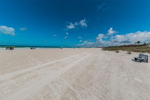 504 70TH AVENUE, St Pete Beach, FL 33706