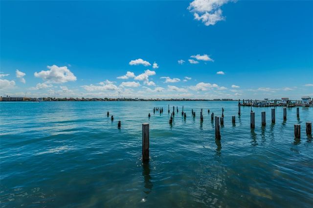 504 70TH AVENUE, St Pete Beach, FL 33706