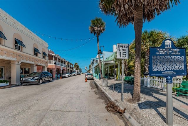 504 70TH AVENUE, St Pete Beach, FL 33706