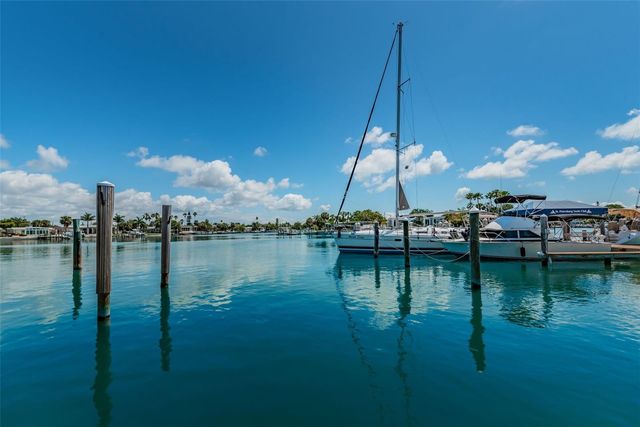 504 70TH AVENUE, St Pete Beach, FL 33706