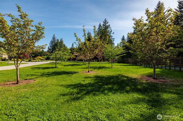 7265 Linda Lane, Clinton, WA 98236