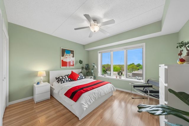 5155 Madison Street 508, Skokie, IL 60077
