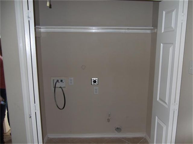 2627 Desoto Square, Houston, TX 77091