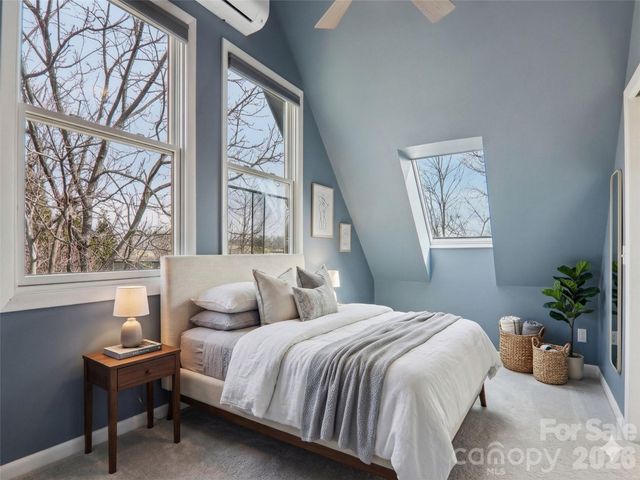 15 Merion Drive, Asheville, NC 28806