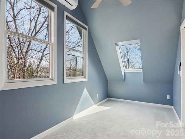 15 Merion Drive, Asheville, NC 28806