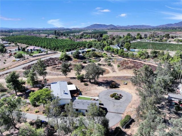 41264 Los Amantes Road, Temecula, CA 92592