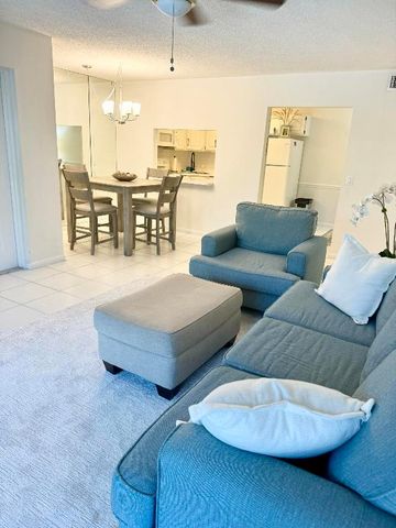 1935 SW Silver Pine Way 117-B2, Palm City, FL 34990