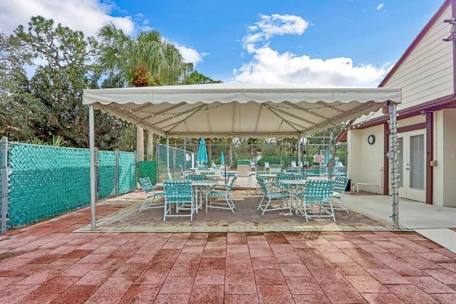 1935 SW Silver Pine Way 117-B2, Palm City, FL 34990