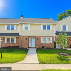 9 GARLAND CT, Carlisle, PA 17013