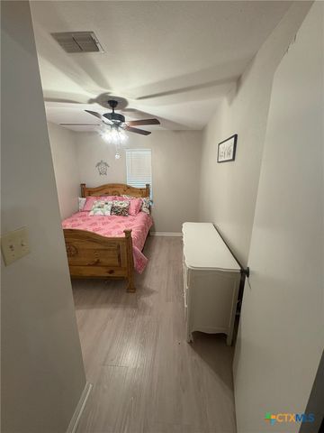 676 County Road 002, Hallettsville, TX 77964