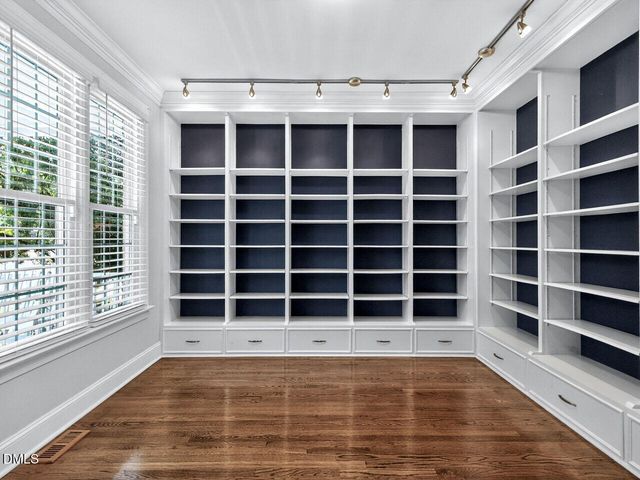 6101 Westglen Drive, Raleigh, NC 27612