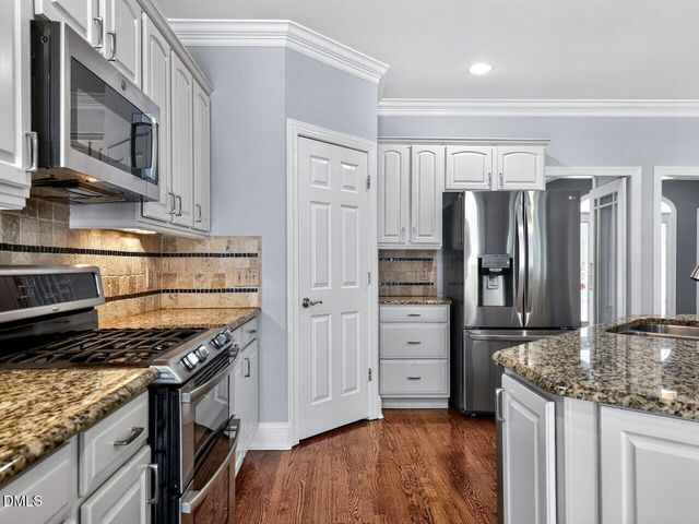 6101 Westglen Drive, Raleigh, NC 27612