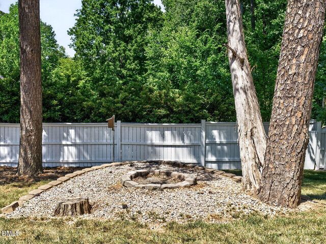 6101 Westglen Drive, Raleigh, NC 27612