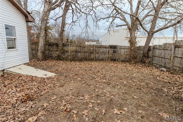 922 Oak Lane Drive, Rolla, MO 65401