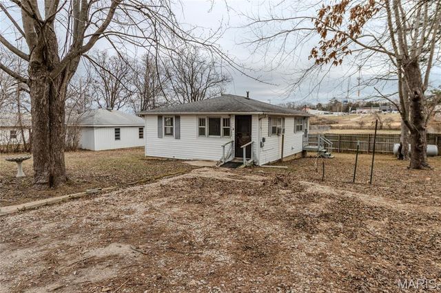 922 Oak Lane Drive, Rolla, MO 65401