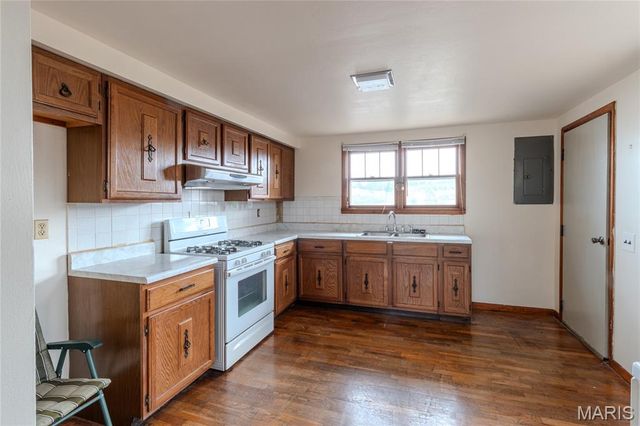 922 Oak Lane Drive, Rolla, MO 65401