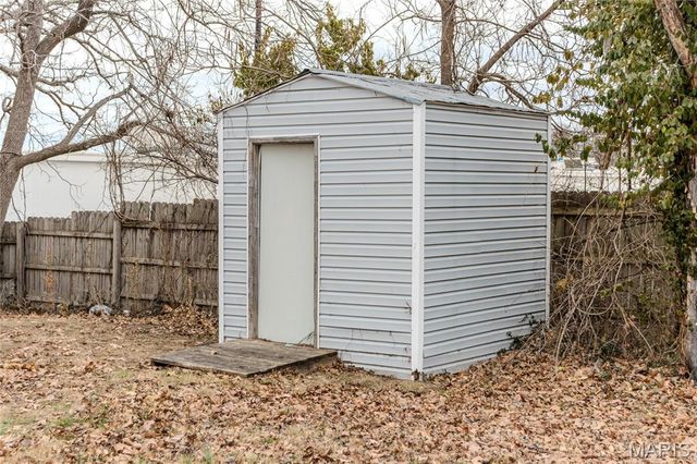 922 Oak Lane Drive, Rolla, MO 65401