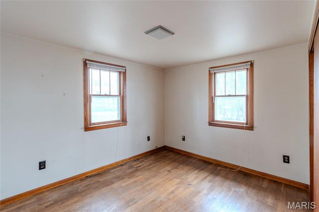 922 Oak Lane Drive, Rolla, MO 65401