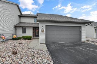830 EAST RIVER DRIVE #D, De Pere, WI 54115