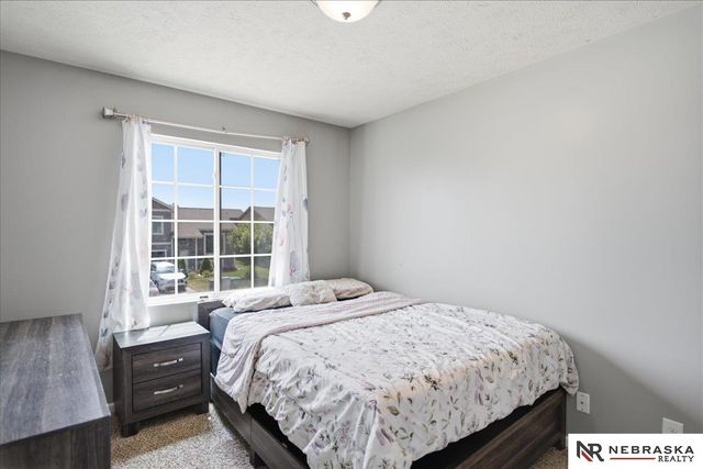 9118 Potter Street, Omaha, NE 68122