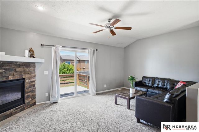 9118 Potter Street, Omaha, NE 68122