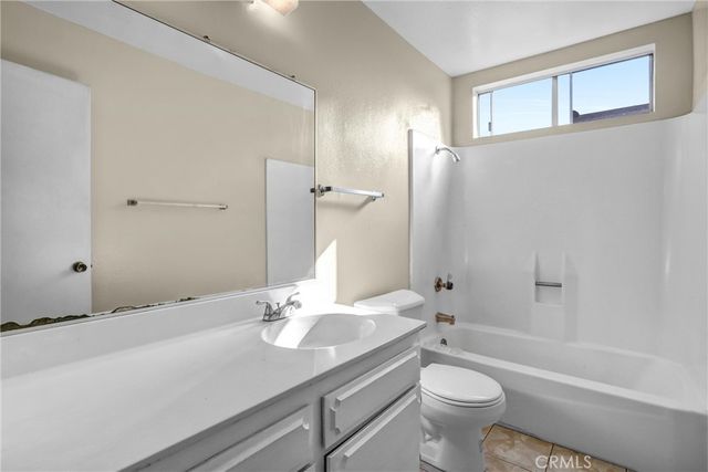 122 Tamarisk, Redlands, CA 92373