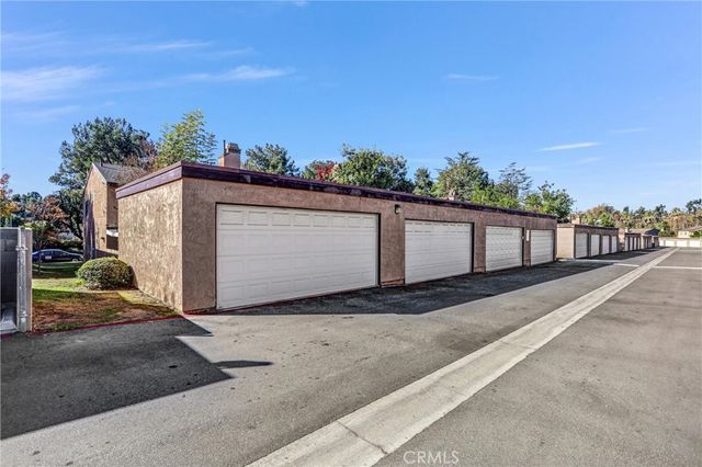 122 Tamarisk, Redlands, CA 92373