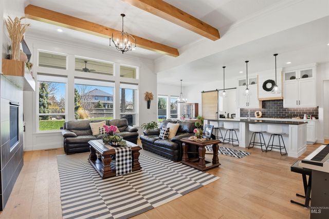 1790 N Black Forest Way, Eagle, ID 83616