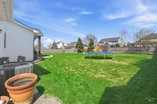 1790 N Black Forest Way, Eagle, ID 83616