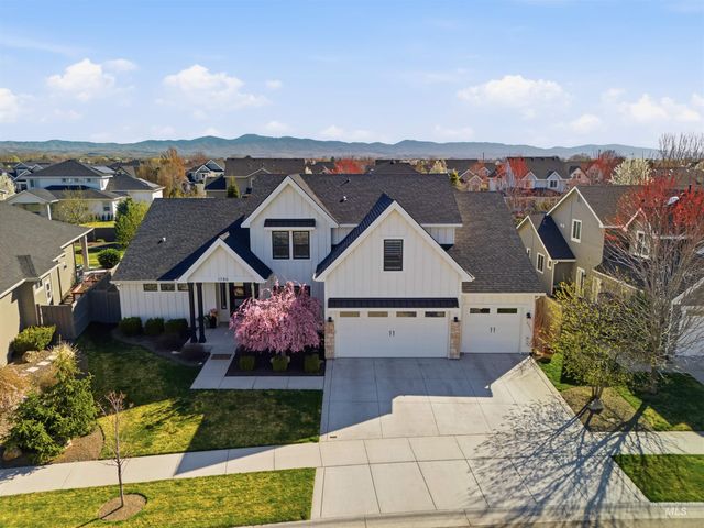 1790 N Black Forest Way, Eagle, ID 83616