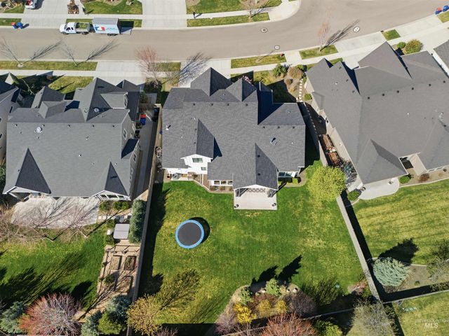 1790 N Black Forest Way, Eagle, ID 83616