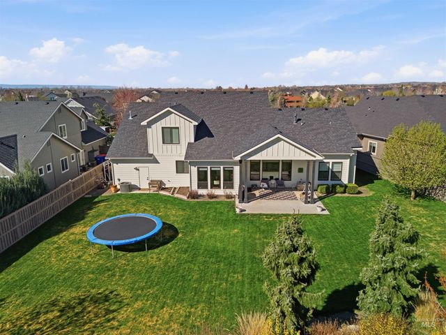 1790 N Black Forest Way, Eagle, ID 83616