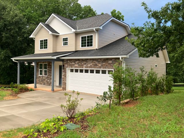 405 Landstone Terrace, Boiling Springs, SC 29316