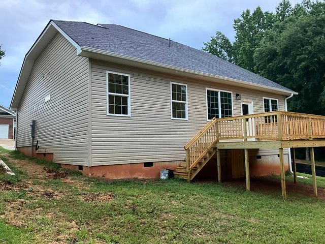 405 Landstone Terrace, Boiling Springs, SC 29316