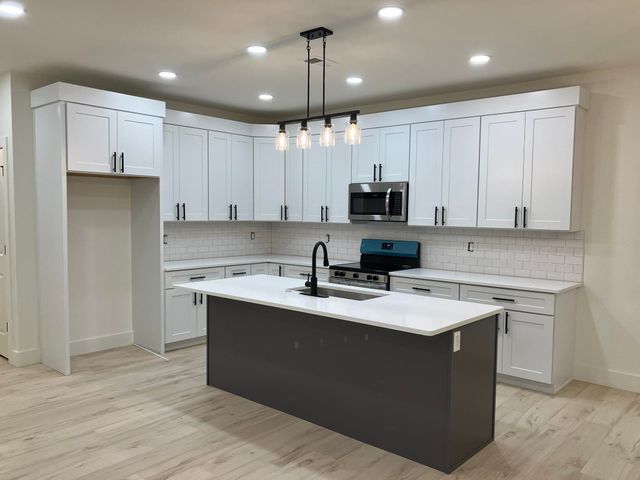 405 Landstone Terrace, Boiling Springs, SC 29316