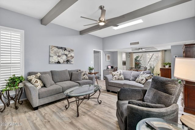 1048 E PUEBLO Road, Phoenix, AZ 85020