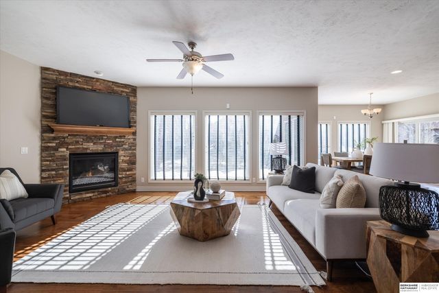 19671 Lamont Street, Omaha, NE 68130