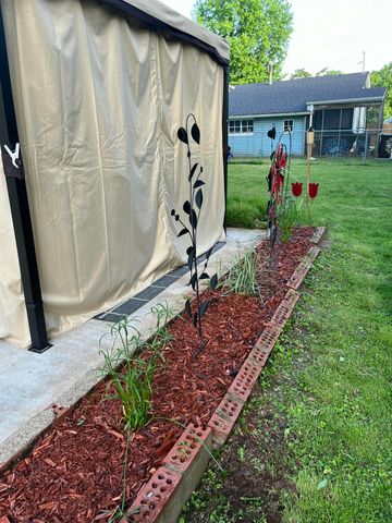 1023 TAYLOR ST, Boonville, MO 65233