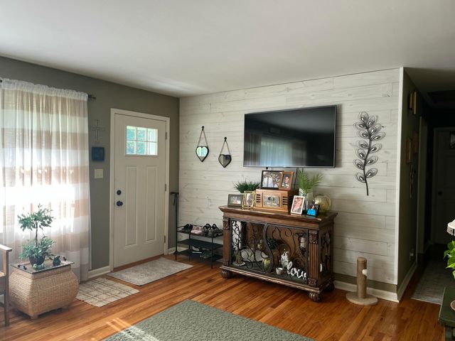 1023 TAYLOR ST, Boonville, MO 65233