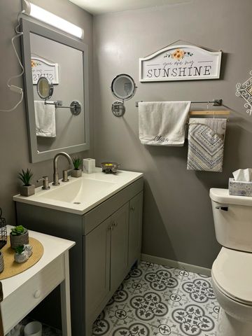 1023 TAYLOR ST, Boonville, MO 65233