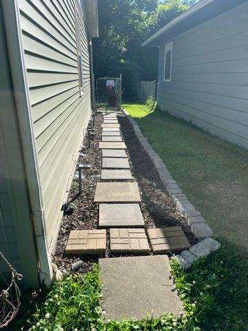 1023 TAYLOR ST, Boonville, MO 65233