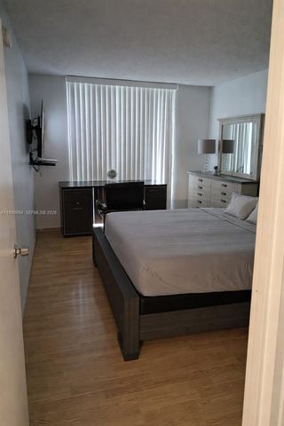 701 Three Islands Blvd 510, Hallandale Beach, FL 33009