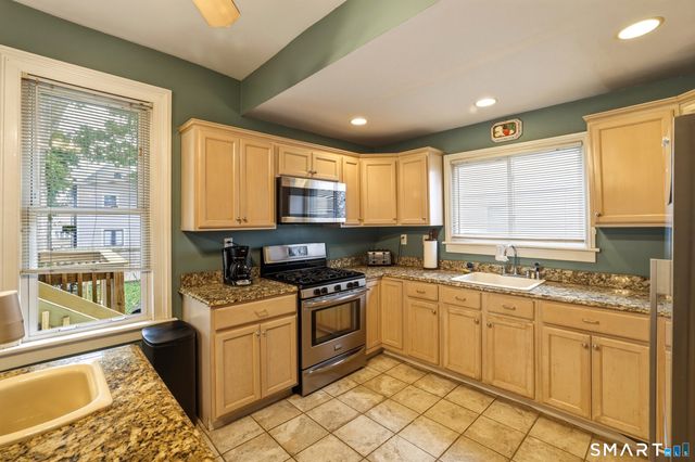 112 Benham Avenue, Bridgeport, CT 06604