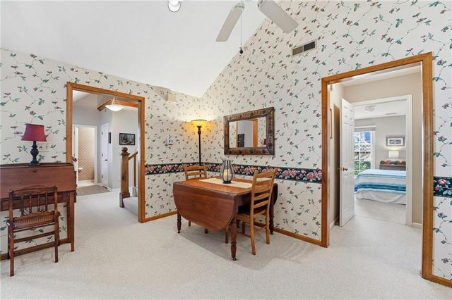 338 Woodlawn Circle, Lawrence, KS 66049