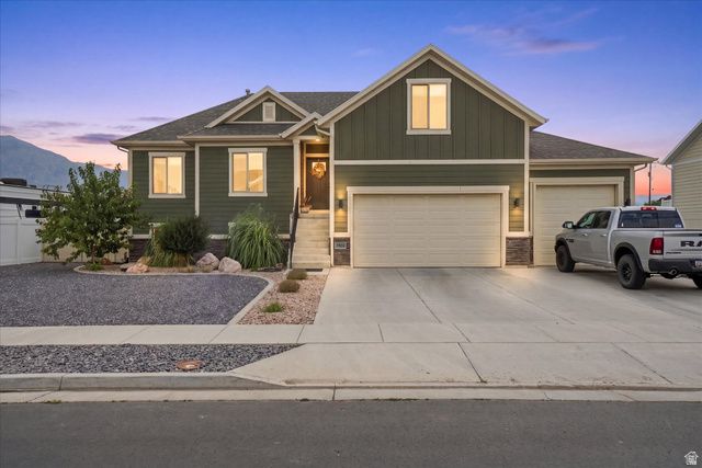 2822 N 3975 W, Plain City, UT 84404