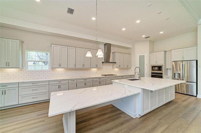 4636 CEDAR FOG CT DRIVE, Valrico, FL 33596